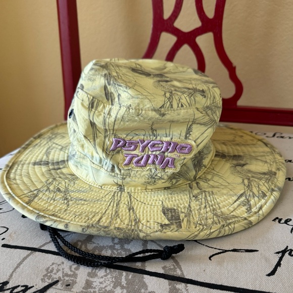 Psycho Tuna Booney Yellow Ducks Bucket Wide Brim Hat One Size - Picture 1 of 5